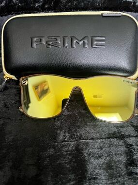 PRIME Women's Shield Sunglasses - Yellow Mirror Lenses